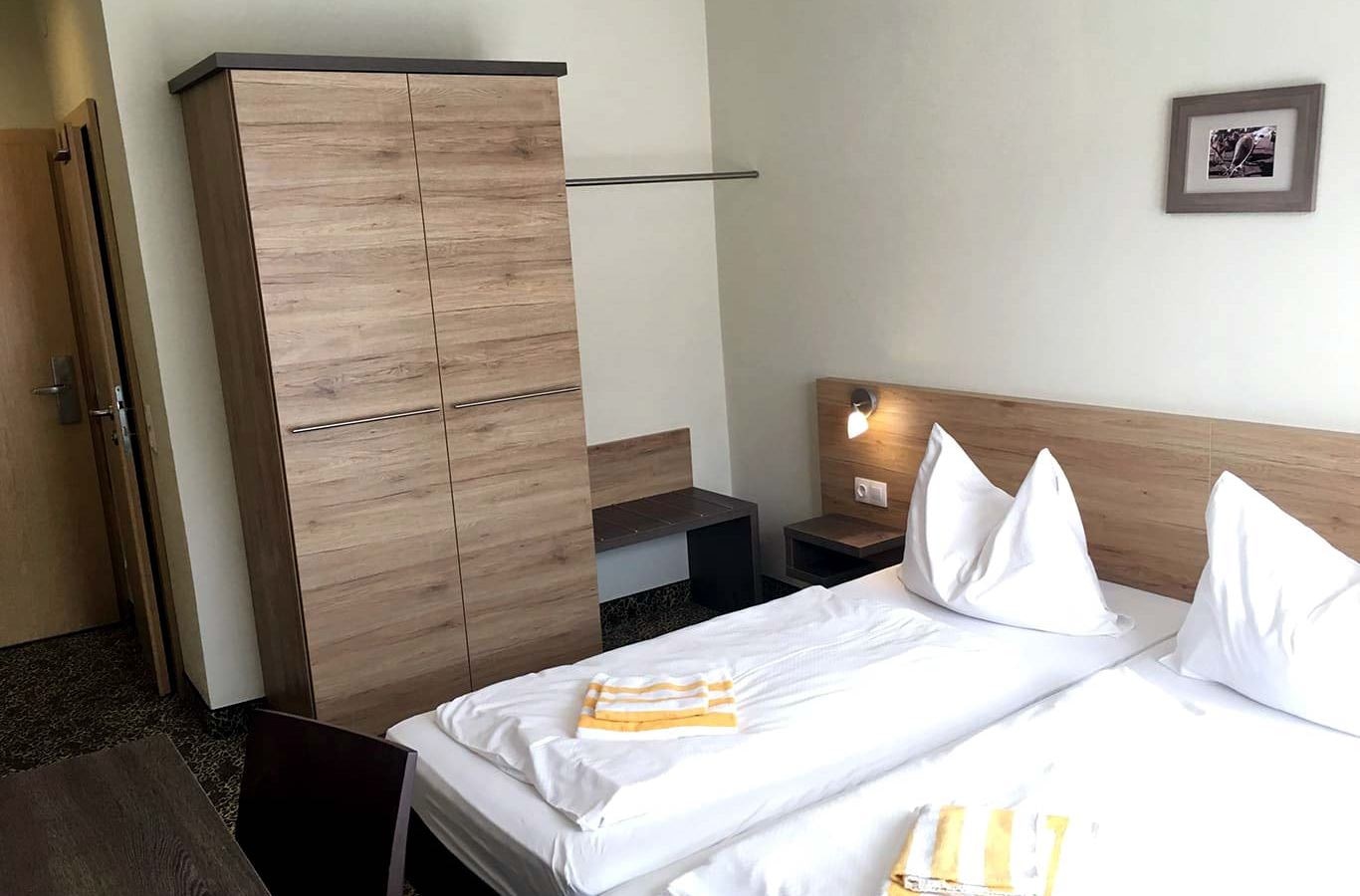 rooms-double-comfort-room-with-balcony