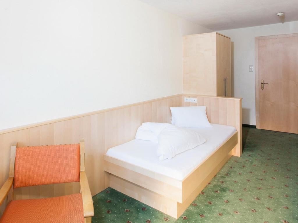 rooms-single-klassik-room