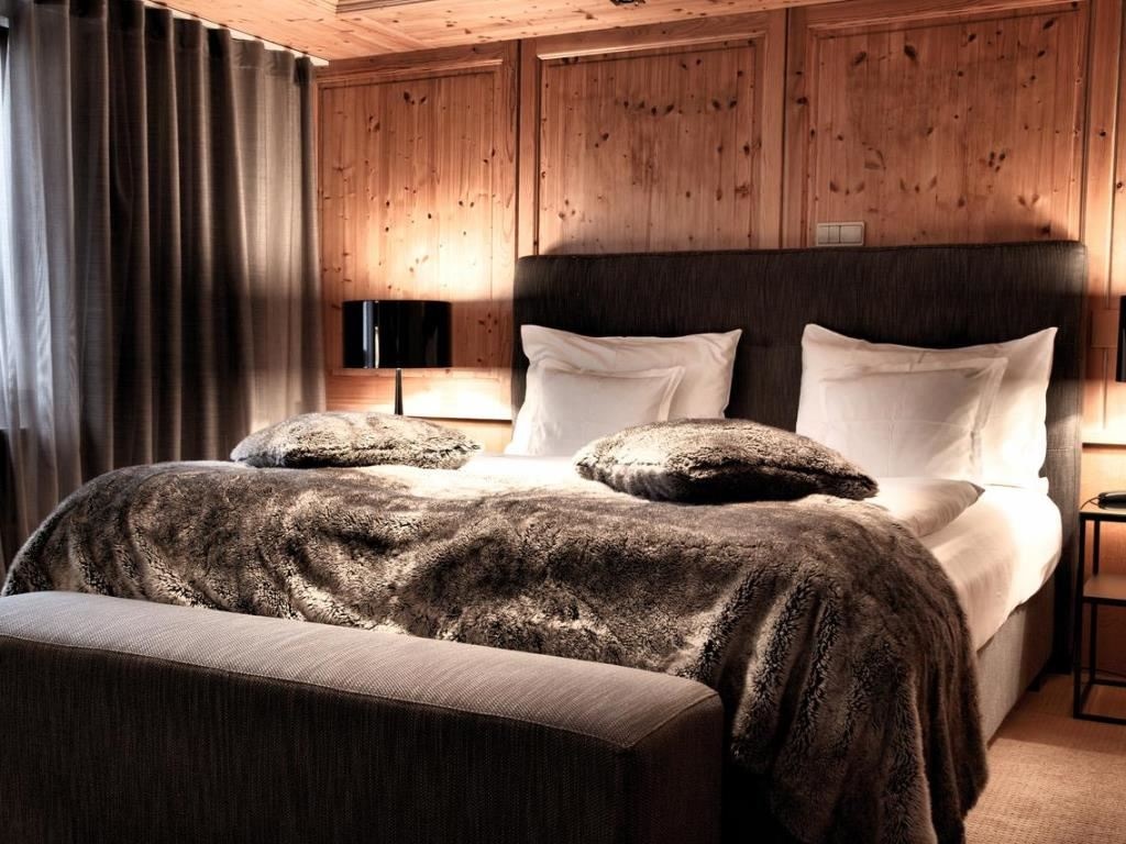 rooms-room-deluxe-design