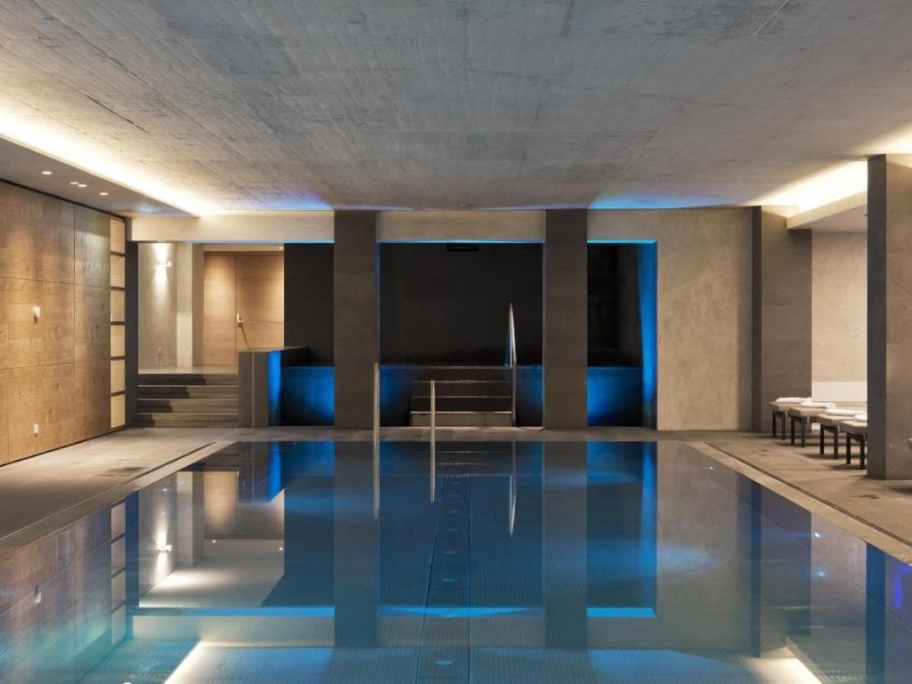 pools-indoor-pool