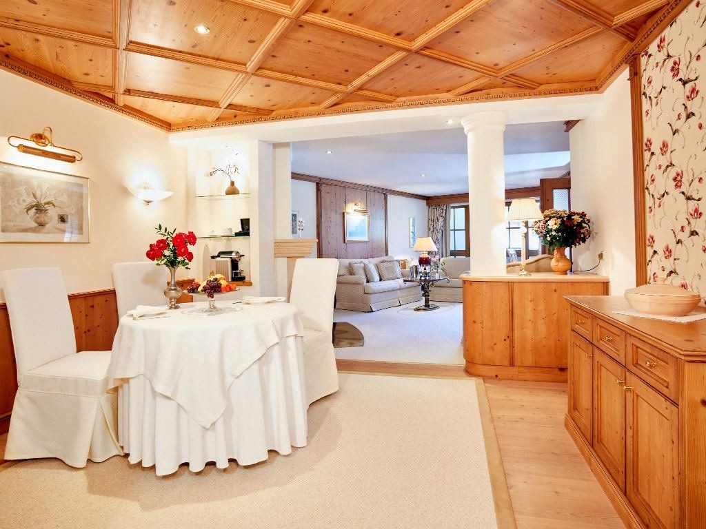 rooms-wellness-garden-suite-with-balcony-or-terrace-100-square-meters