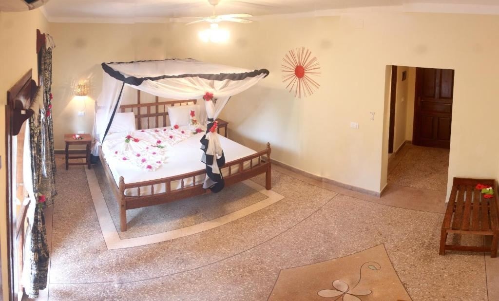 rooms-standard-double-room