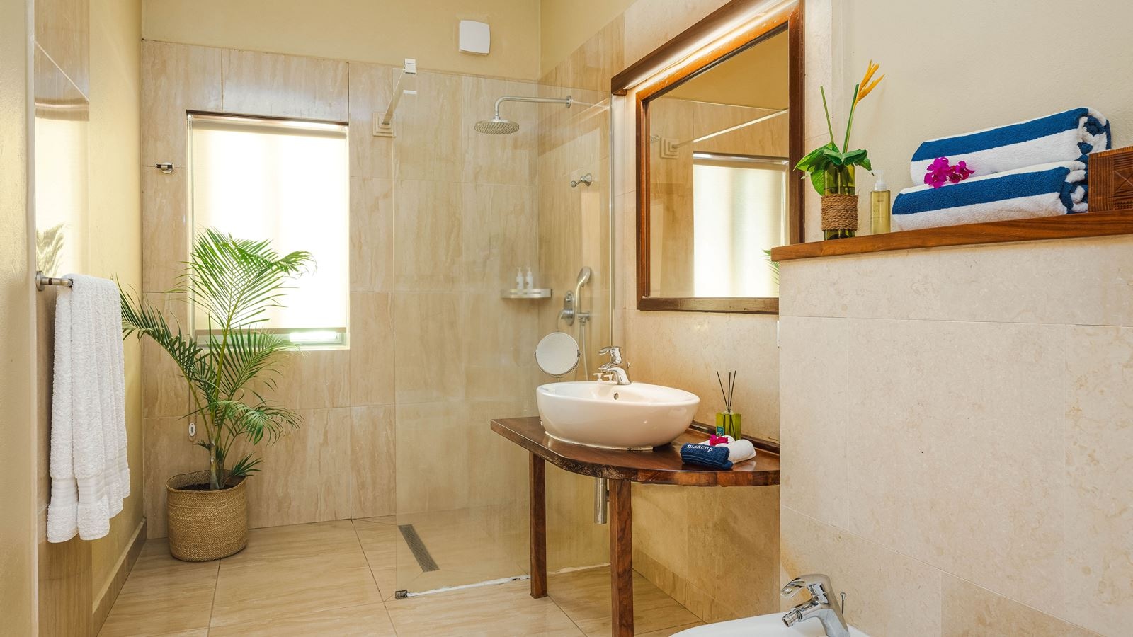 rooms-ocean-front-villa-with-pool