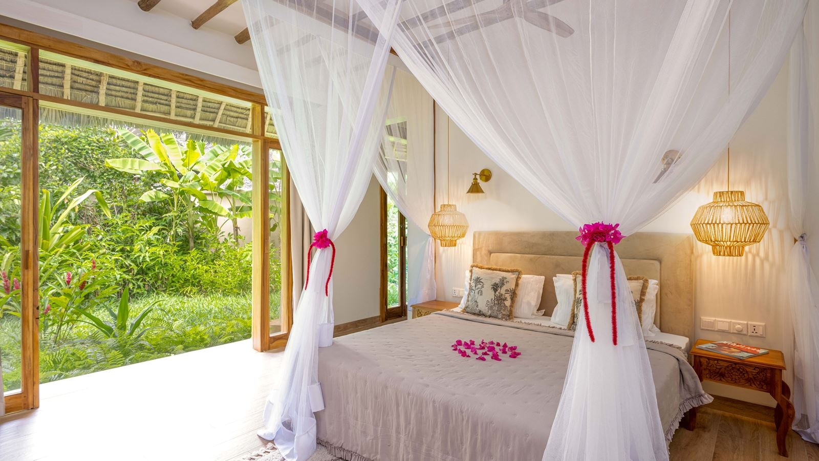 rooms-superior-garden-villa-with-plunge-pool