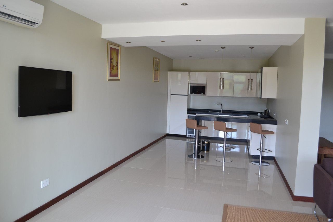 rooms-executive-suite