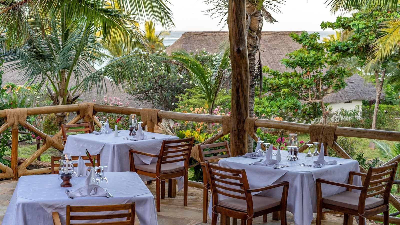 restaurants-dongwe-club-restaurant