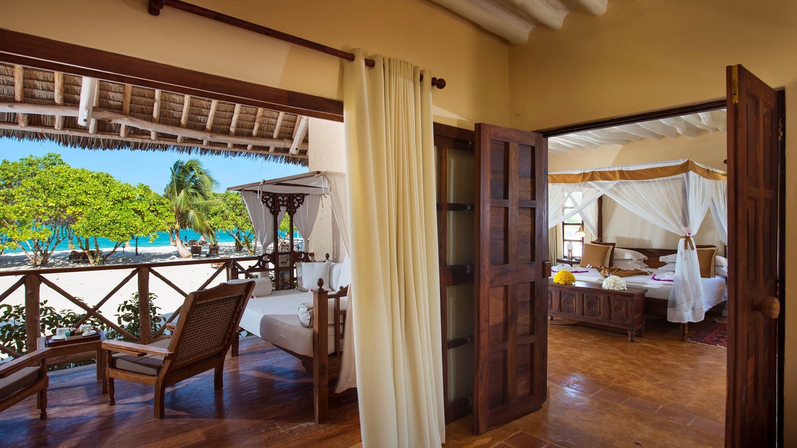 rooms-master-suite-sea-side-ocean-view