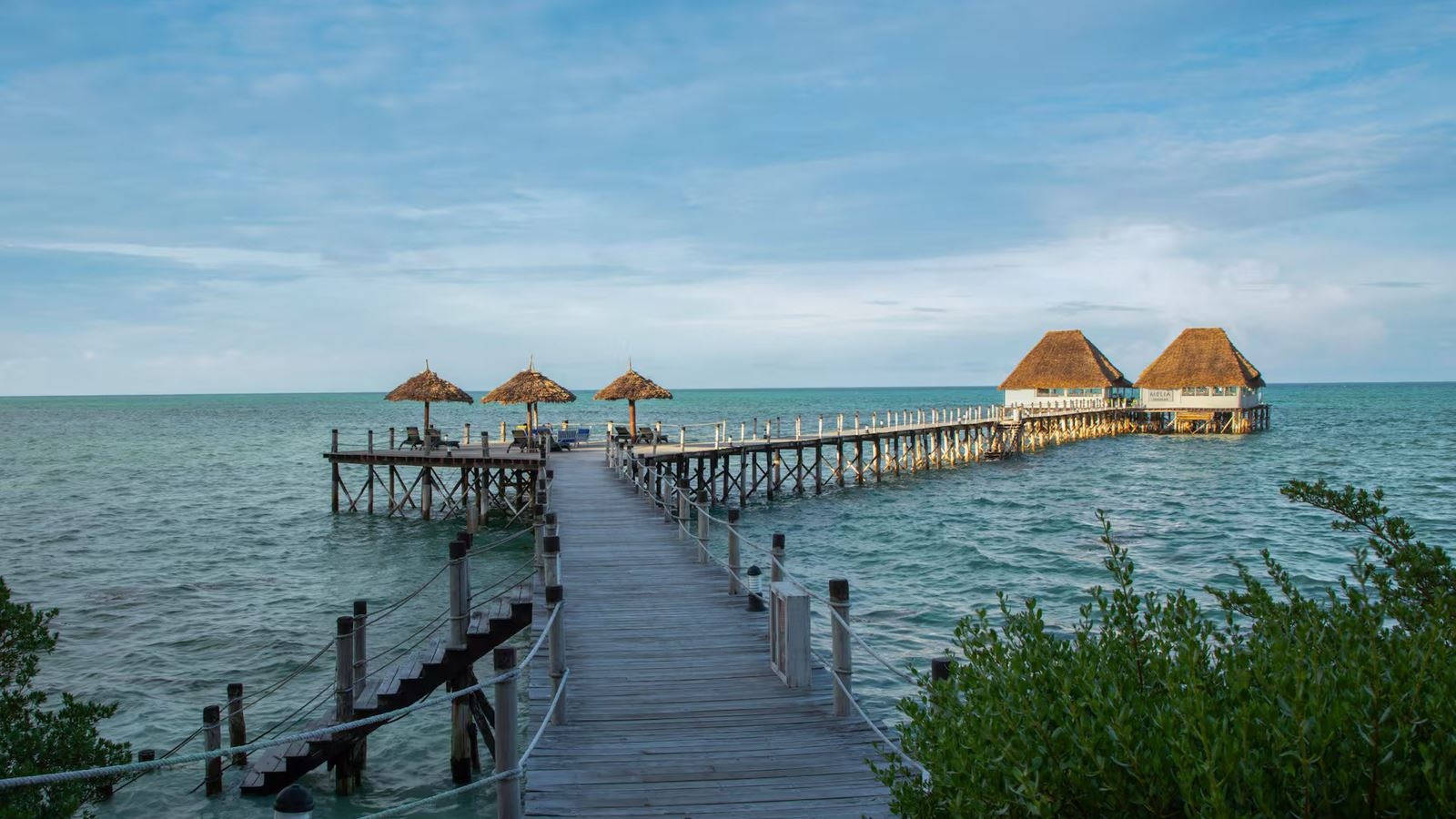 restaurants-jetty-lounge