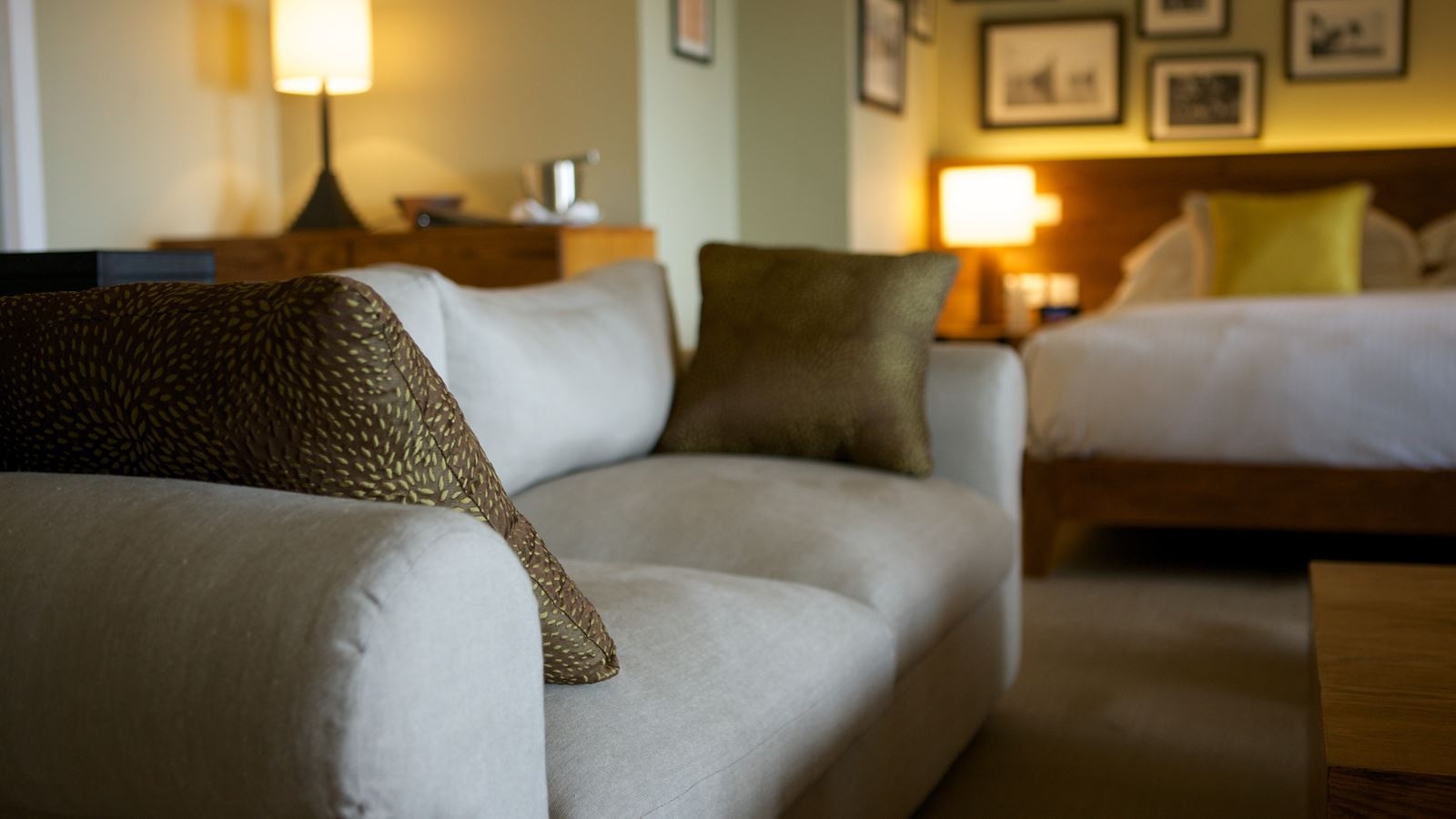 rooms-beachfront-junior-suite