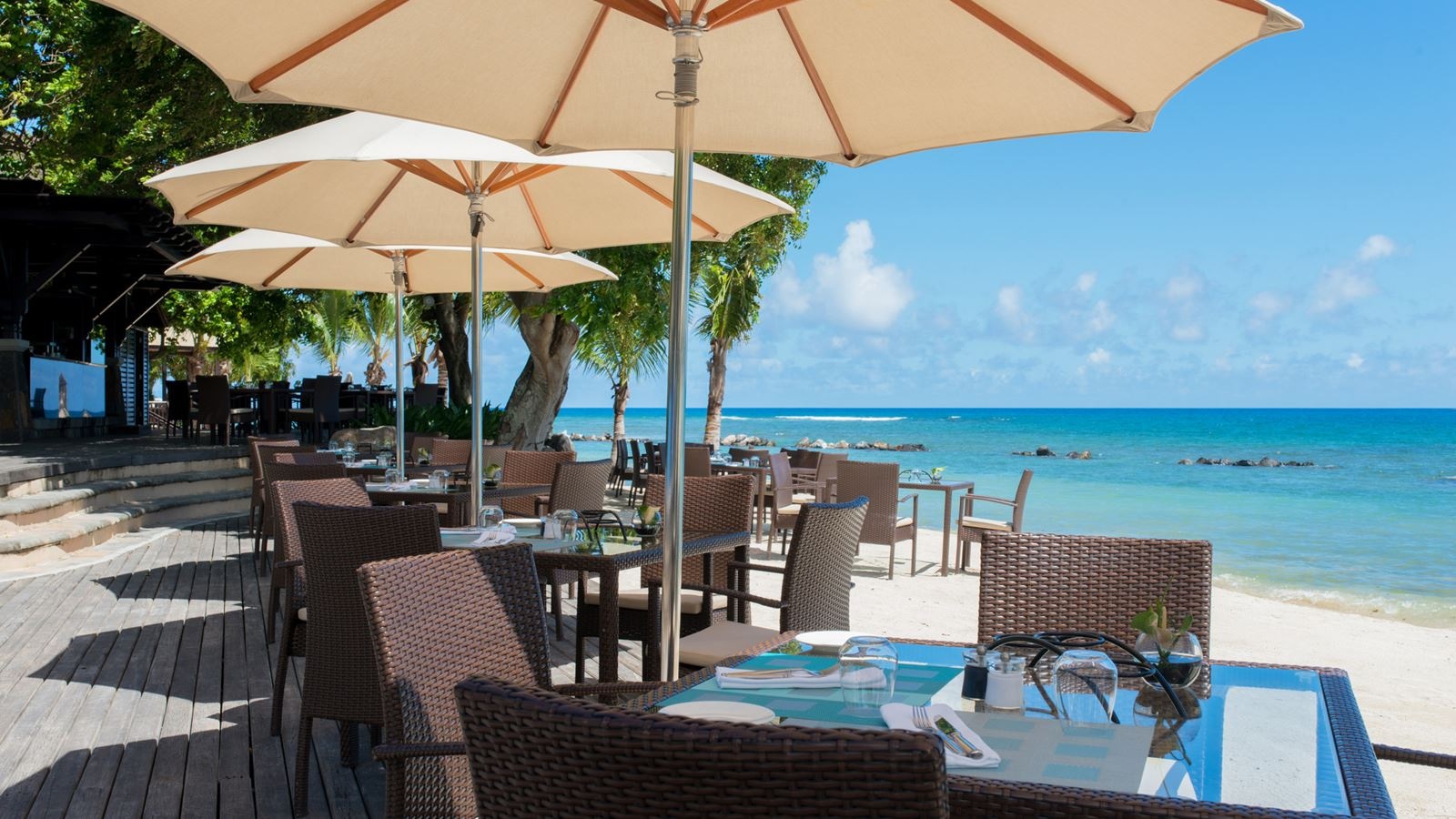 restaurants-beach-grill