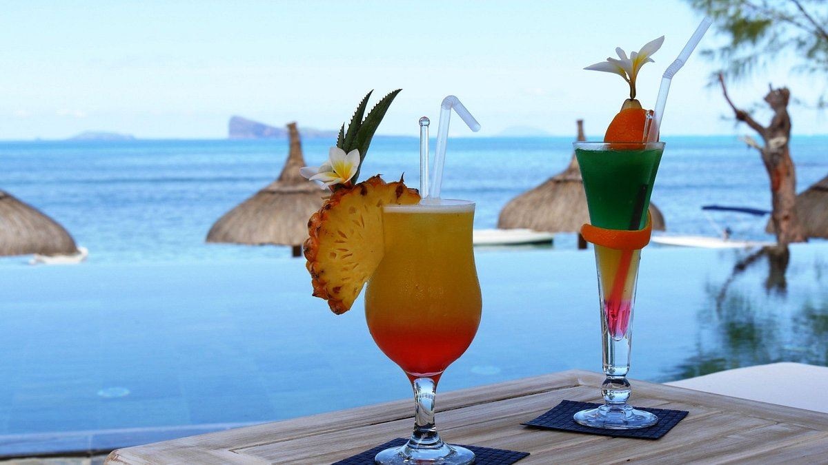 restaurants-hublot-beach-bar---restaurant