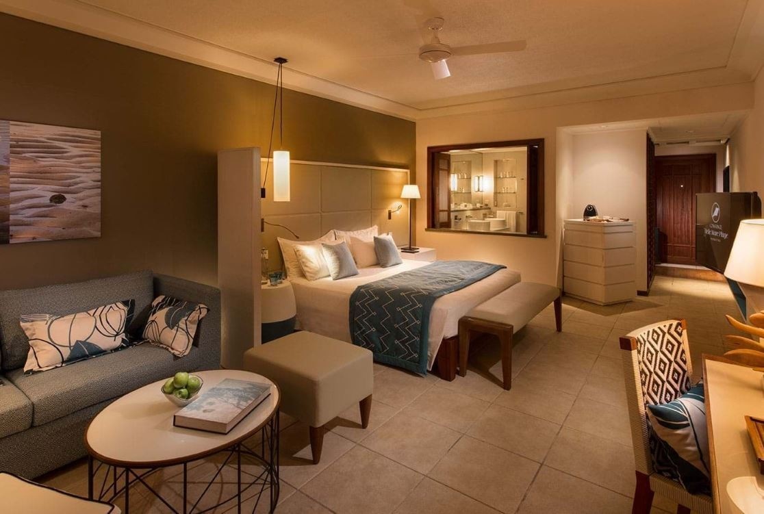 rooms-junior-suite-beach-front