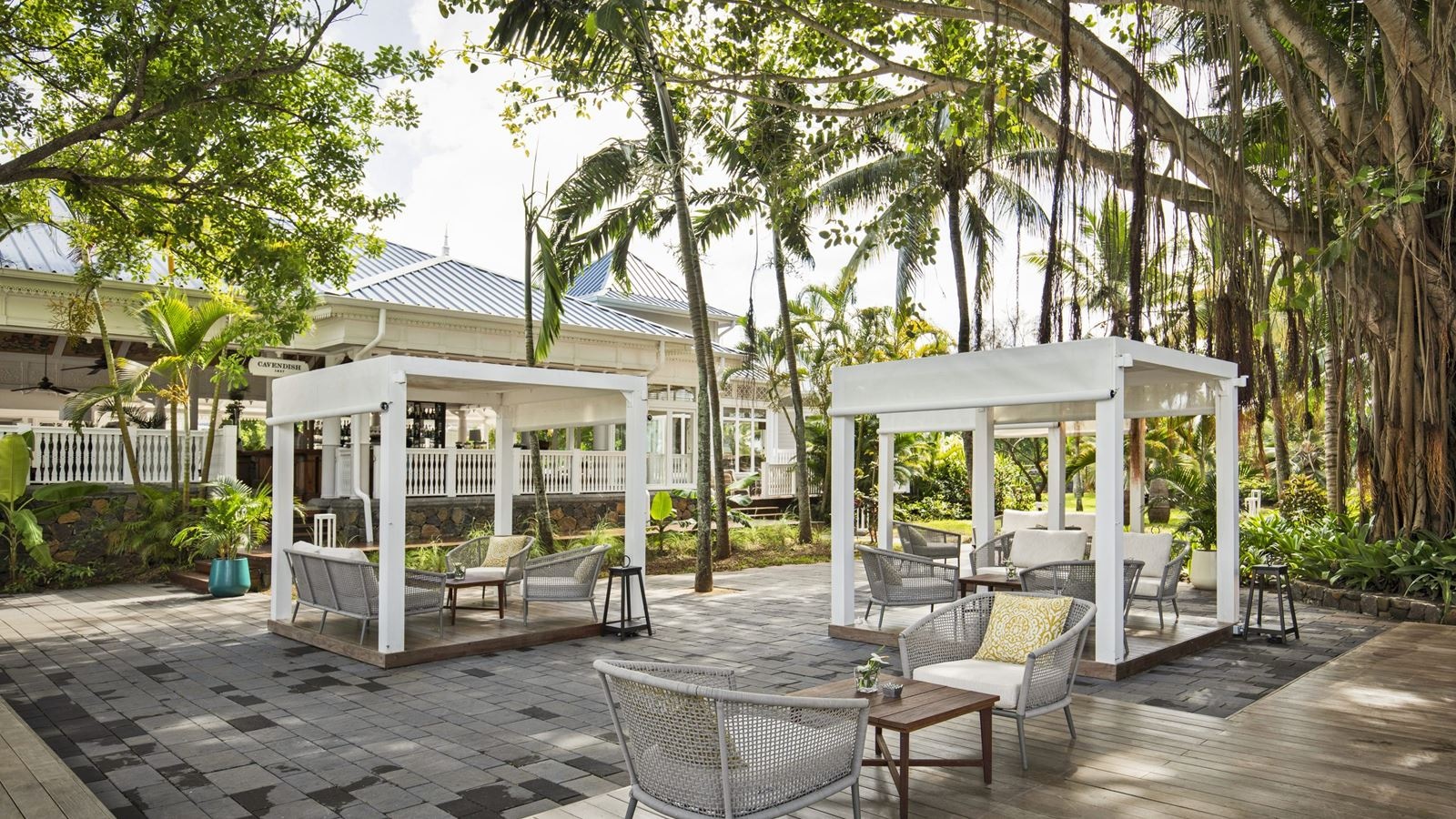 restaurants-cavendish-bar-and-lounge