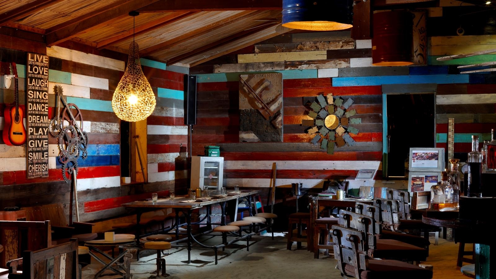 bars-rum-shed-bar-and-grill