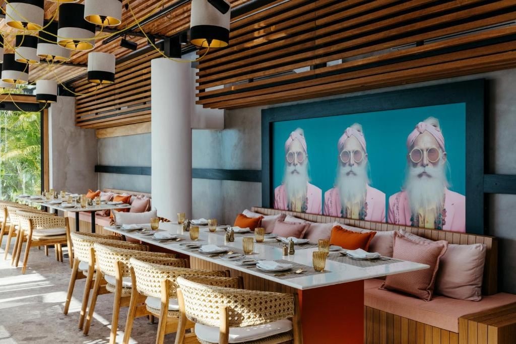 restaurants-restaurants