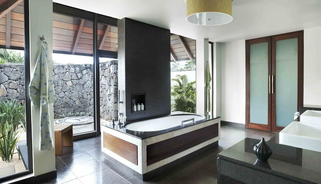 rooms-two-bedroom-garden-pool-villa