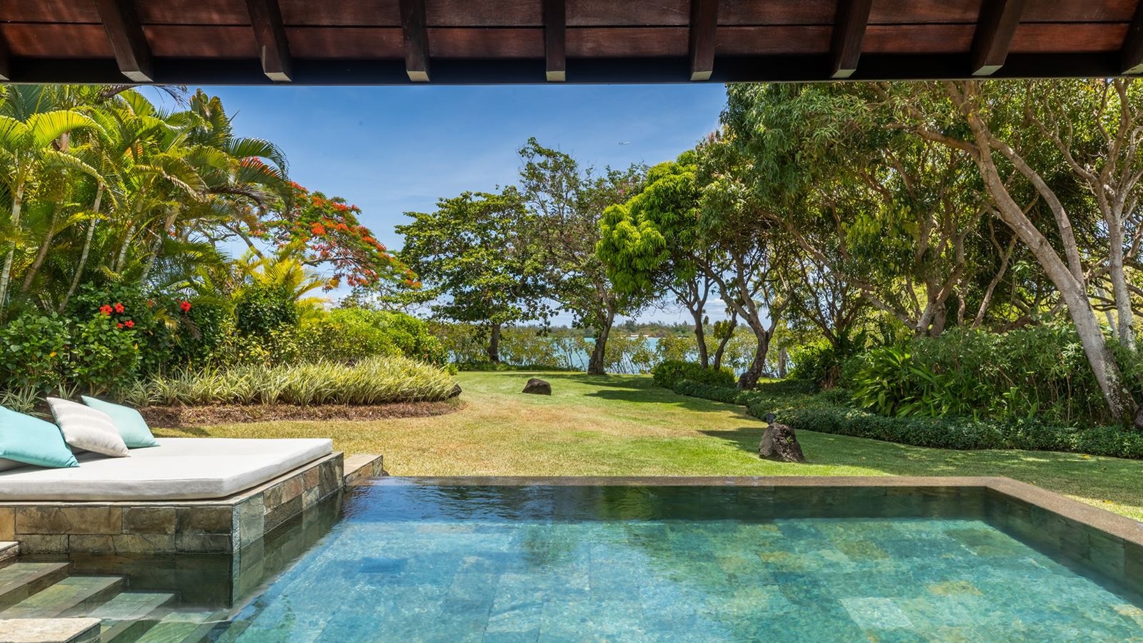 rooms-three-bedroom-garden-pool-villa