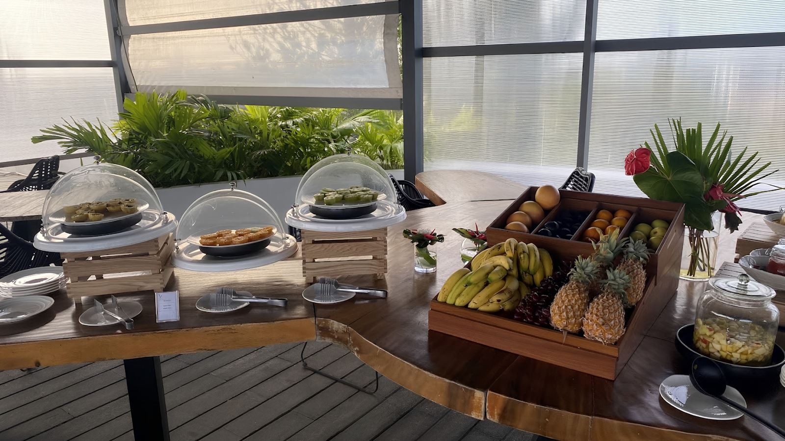 restaurants-continental-breakfast