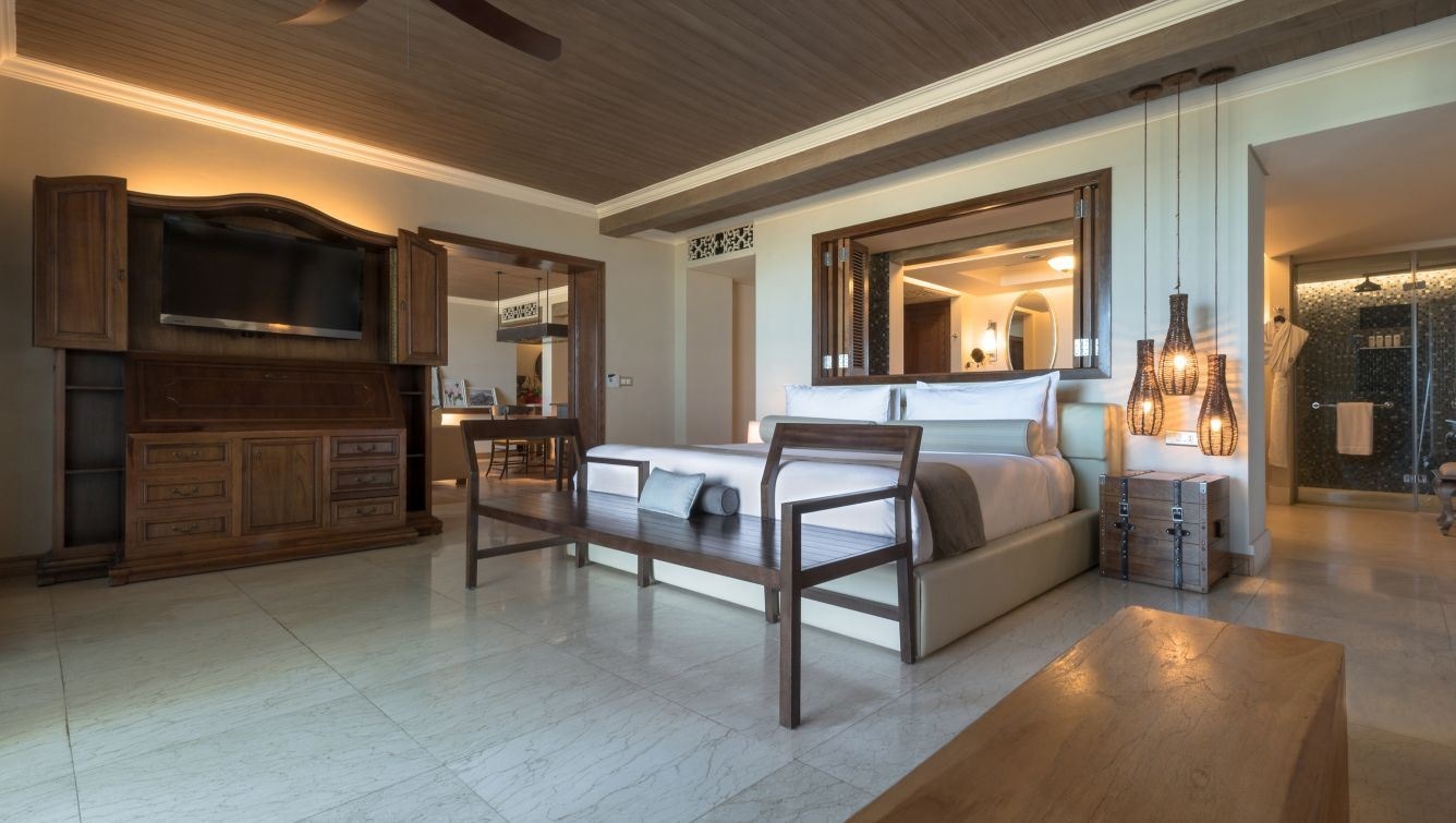 rooms-le-morne-balcony-suite