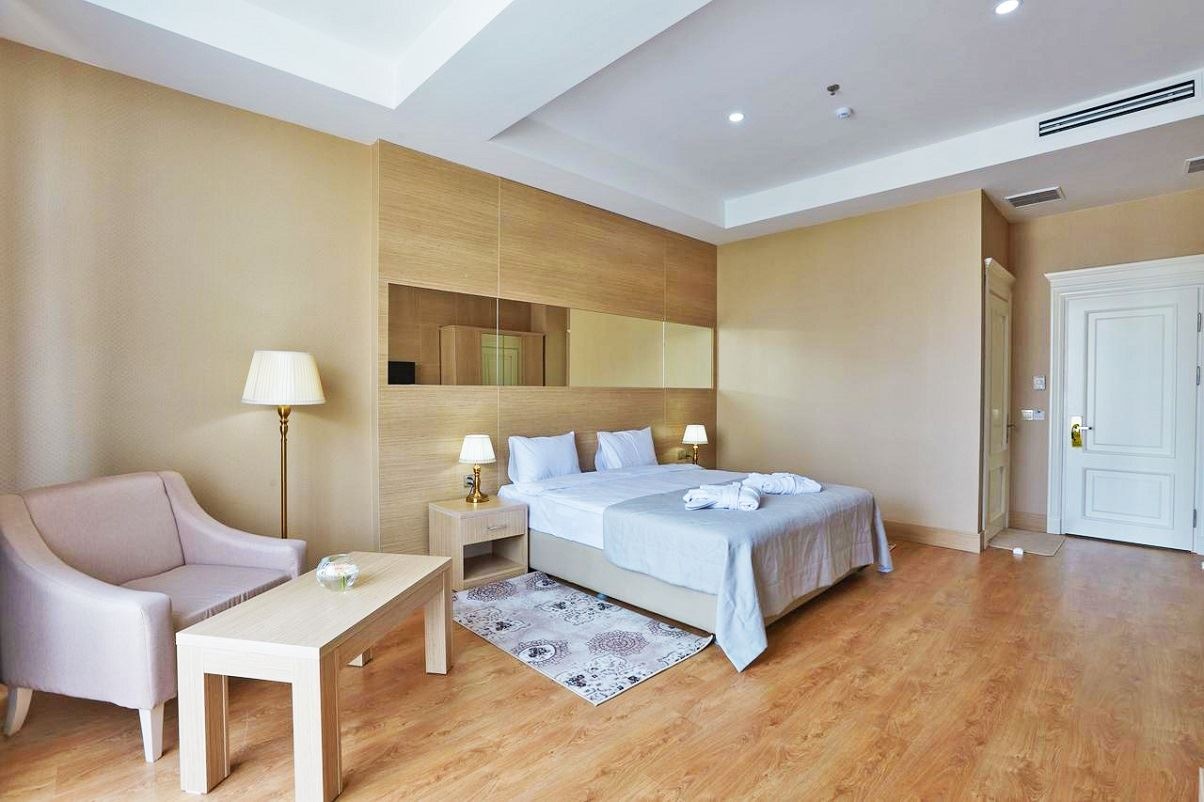 rooms-deluxe-room-sea-view