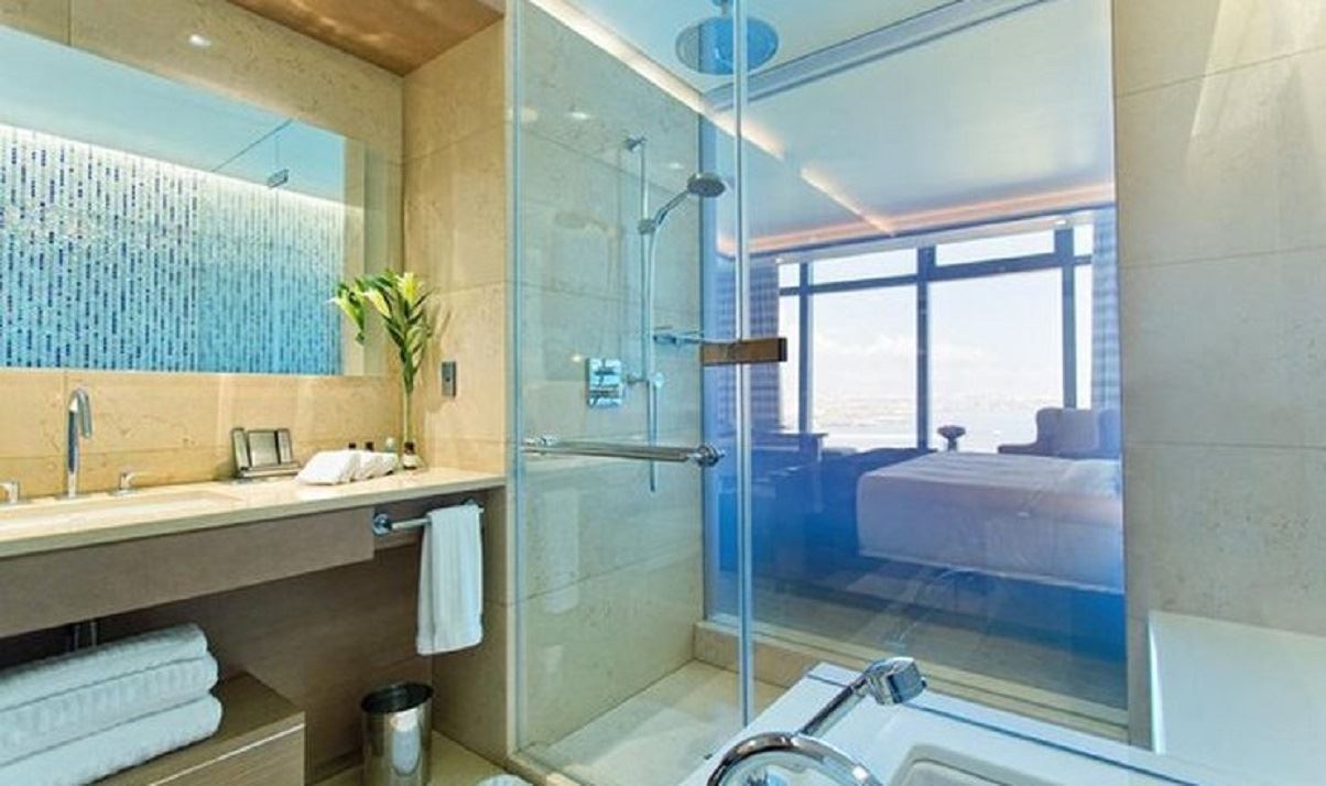 rooms-deluxe-city-view