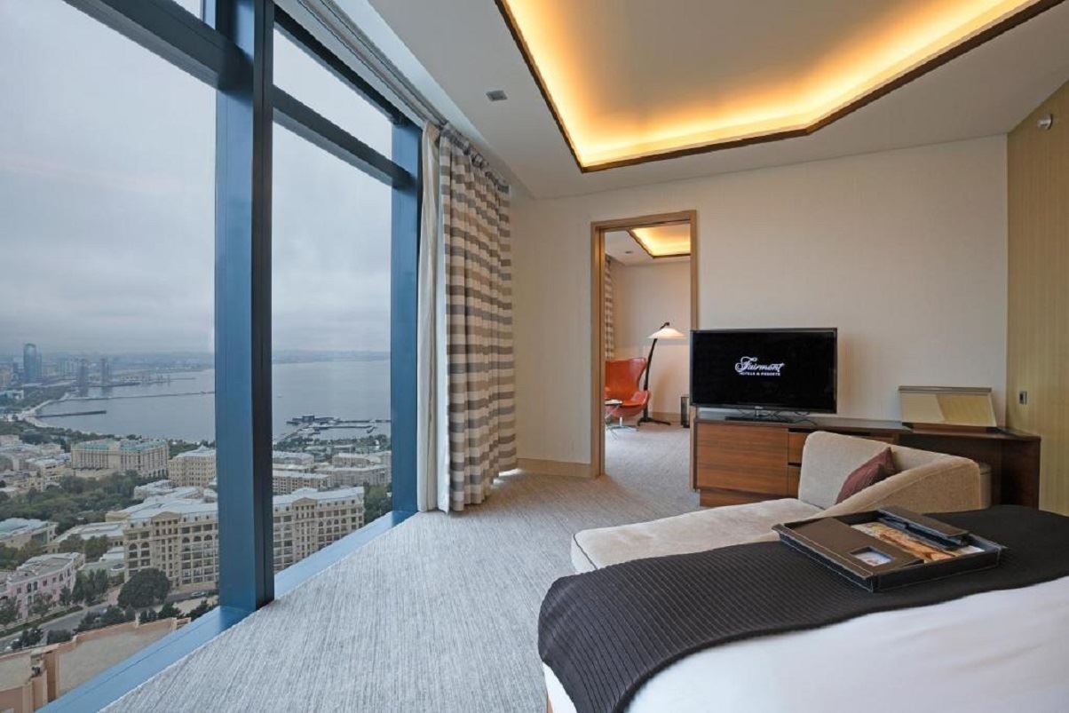 rooms-signature-suite-sea-view