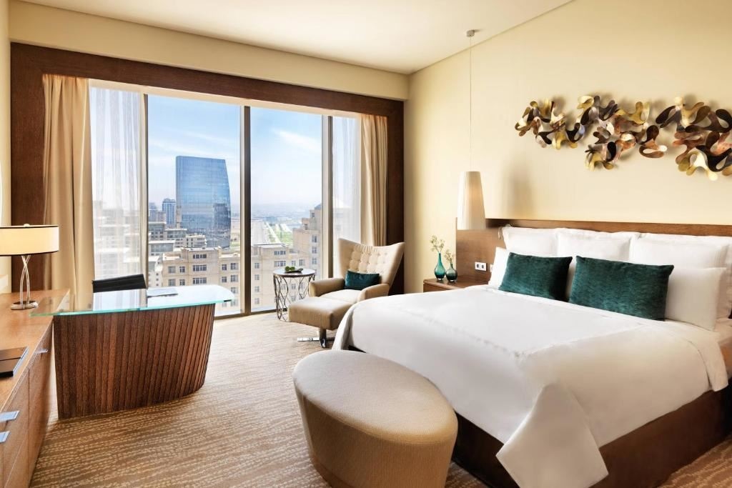 rooms-deluxe-city-view