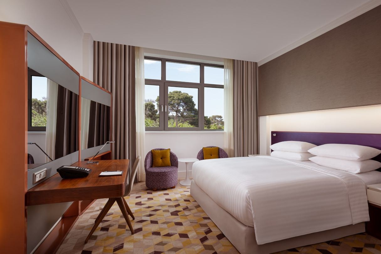 rooms-kingtwin-garden-view