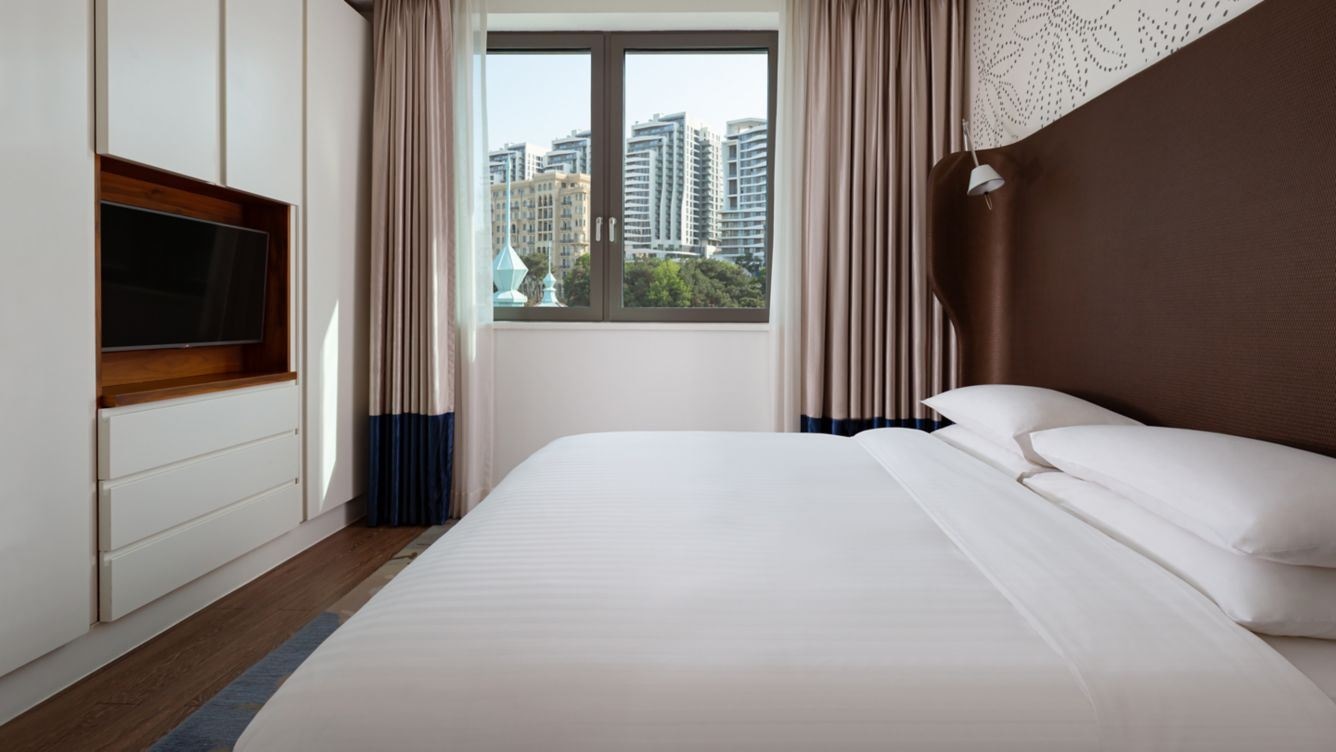 rooms-terrace-suite-king