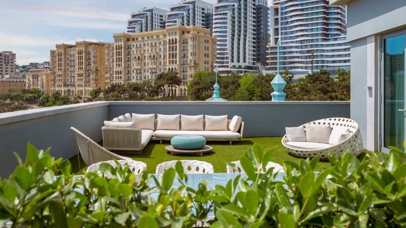 rooms-terrace-suite-king