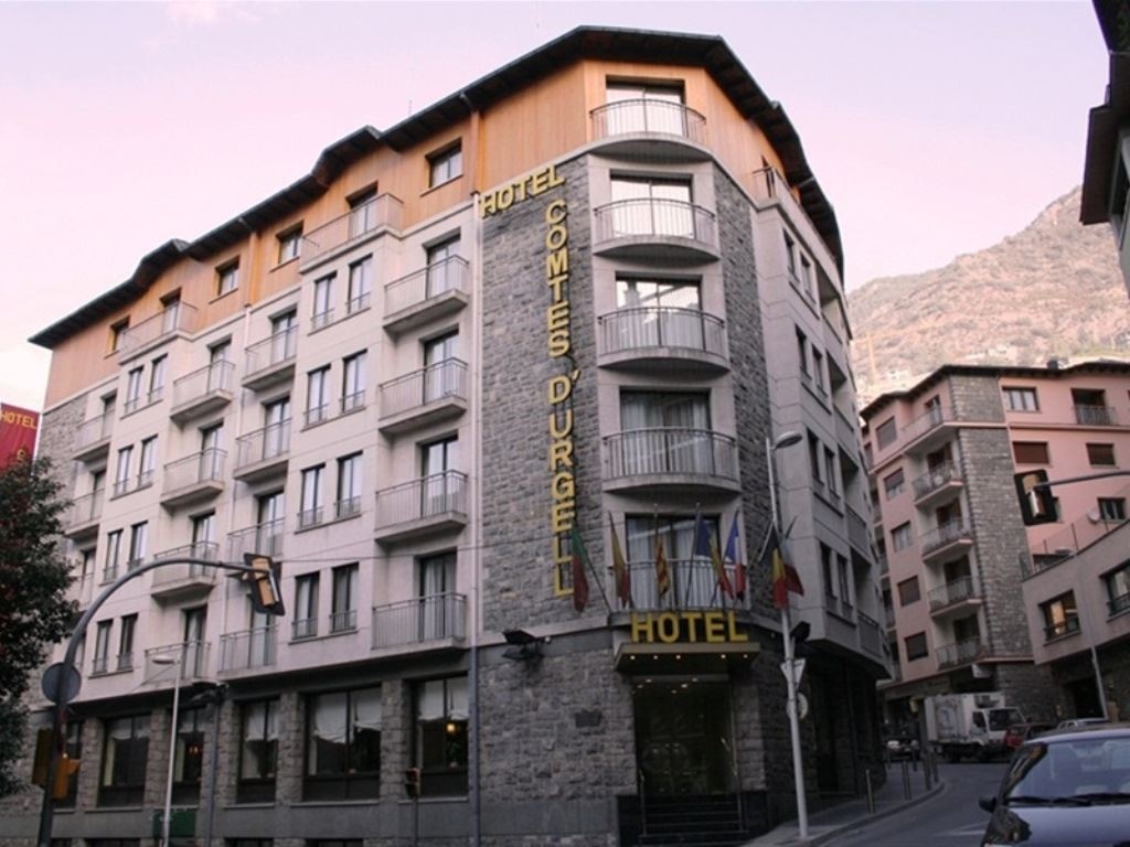 general-main-building