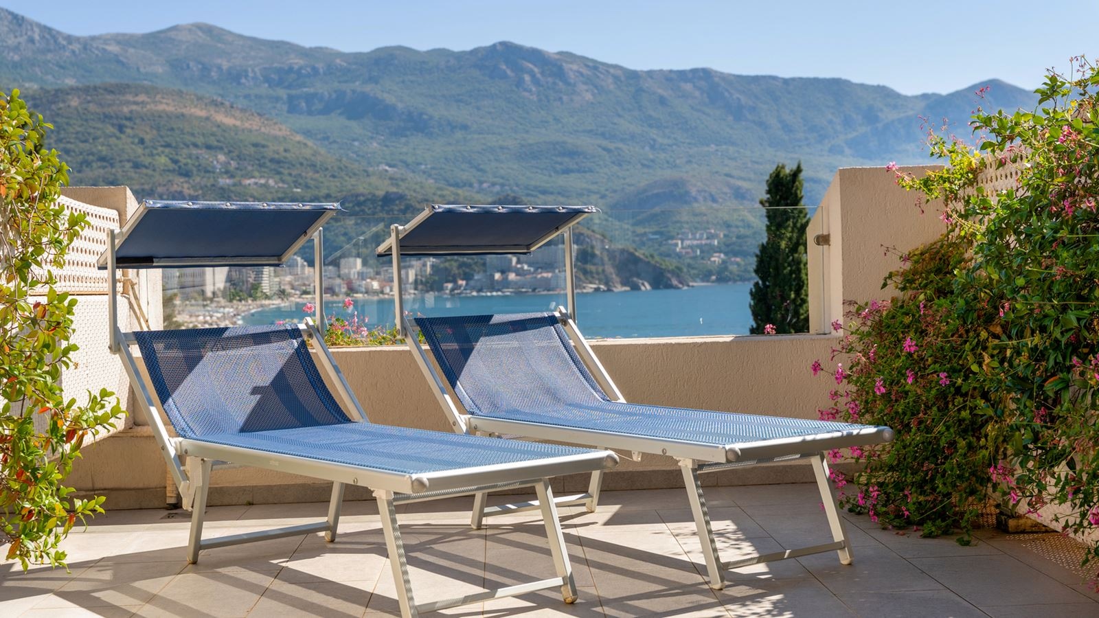 rooms-double-room-sea-view-priority-location