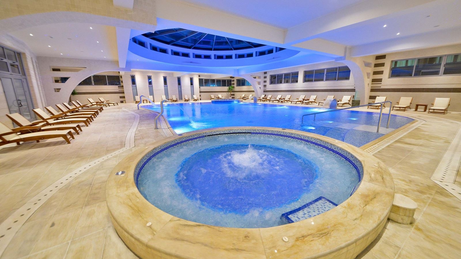 pools-indoor-pool