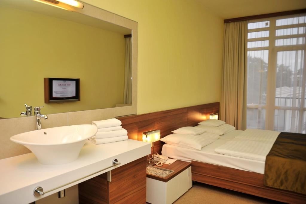 rooms-classic-double-room