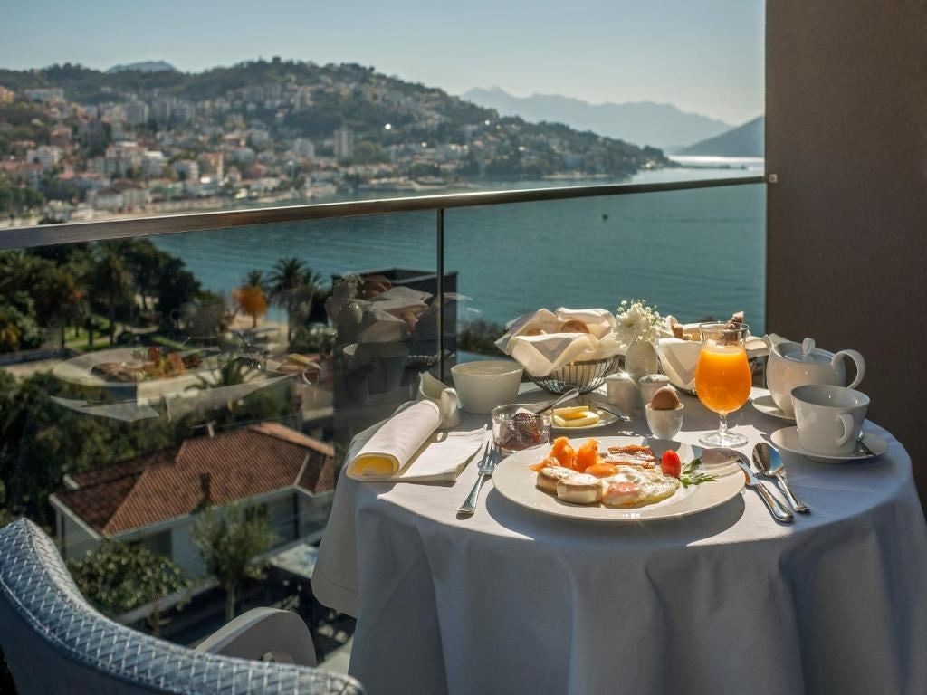 rooms-double-room-side-sea-view