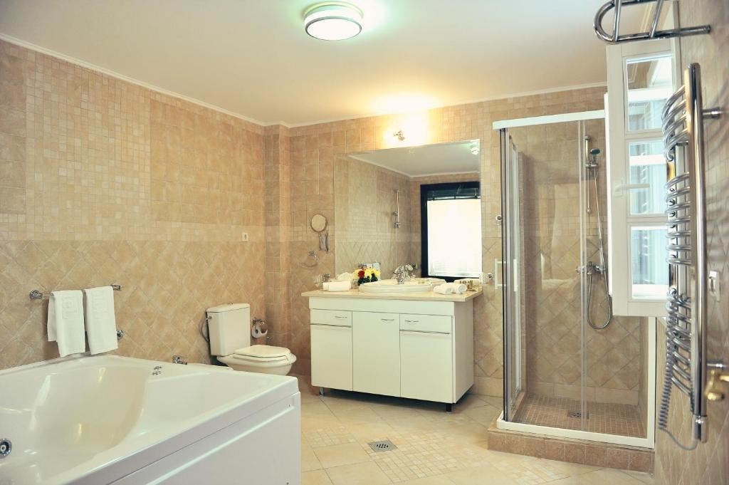 rooms-junior-suite-garden-view