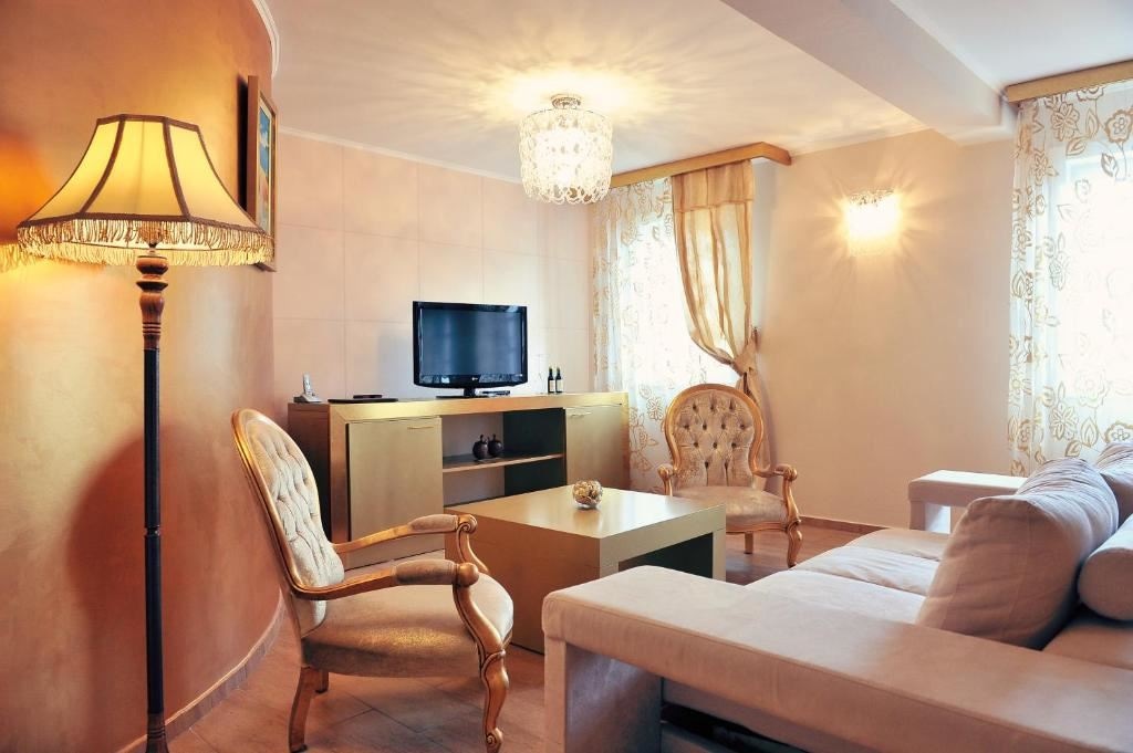 rooms-executive-suite