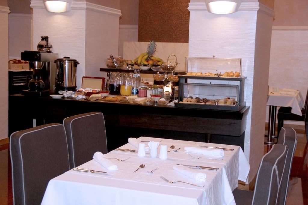 restaurants-main-restaurant