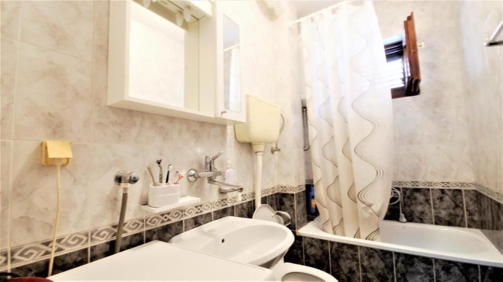 rooms-apartment-6-pax