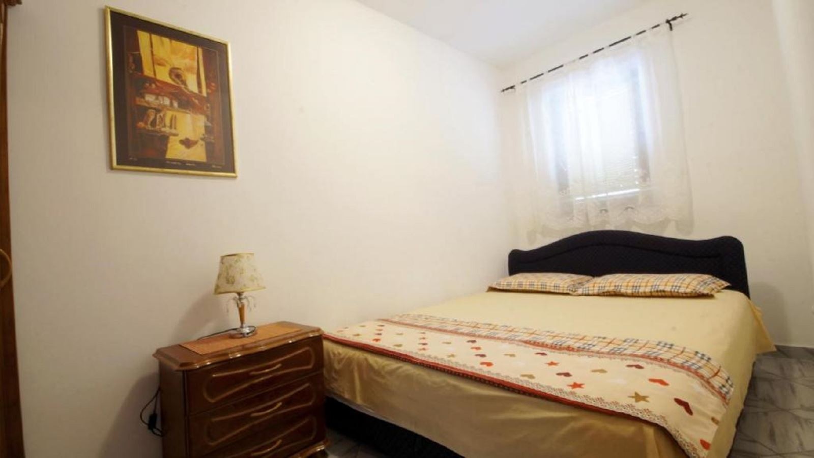 rooms-apartment-6-pax