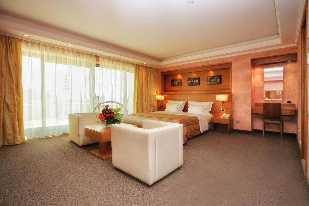 rooms-studio-apartment-sea-view