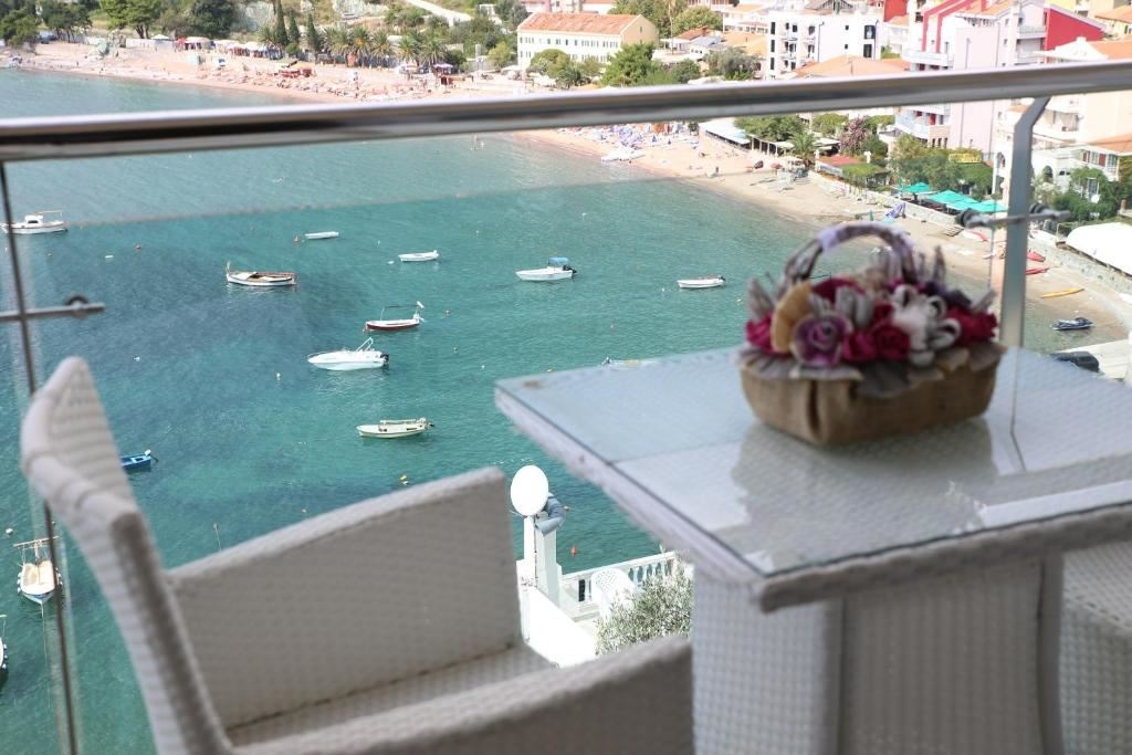 rooms-double-room-sea-view