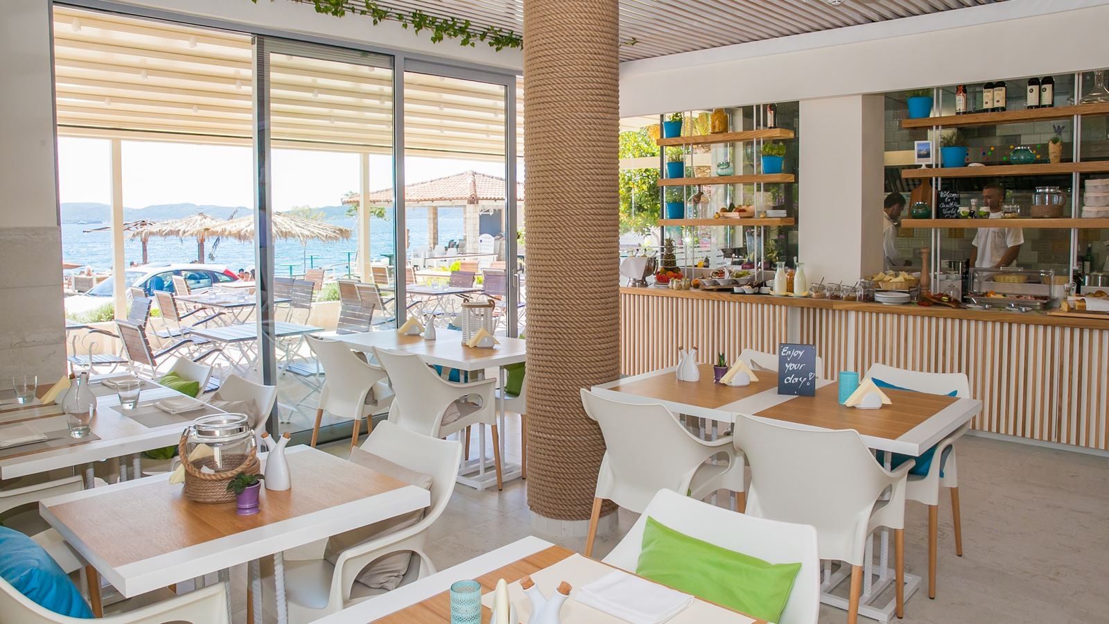 restaurants-restaurants