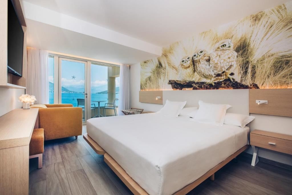 rooms-double-room-sea-view-priority-location