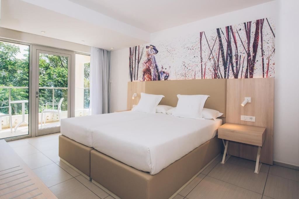 rooms-junior-suite-garden-view