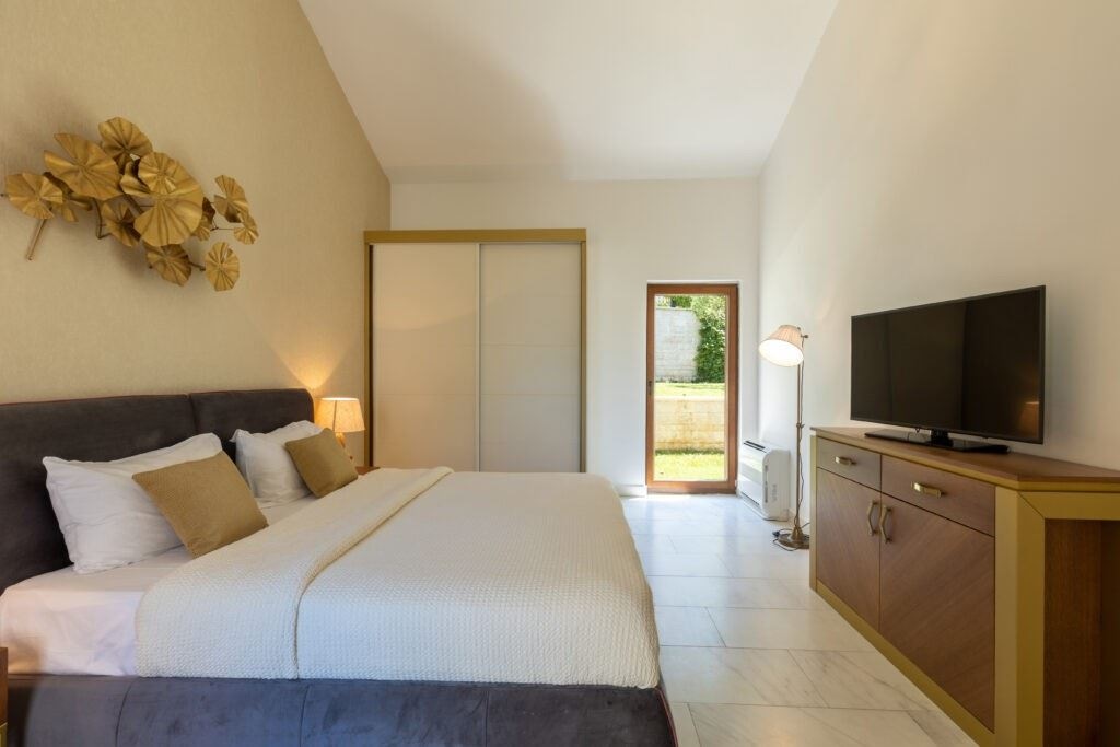 rooms-beachfront-villa