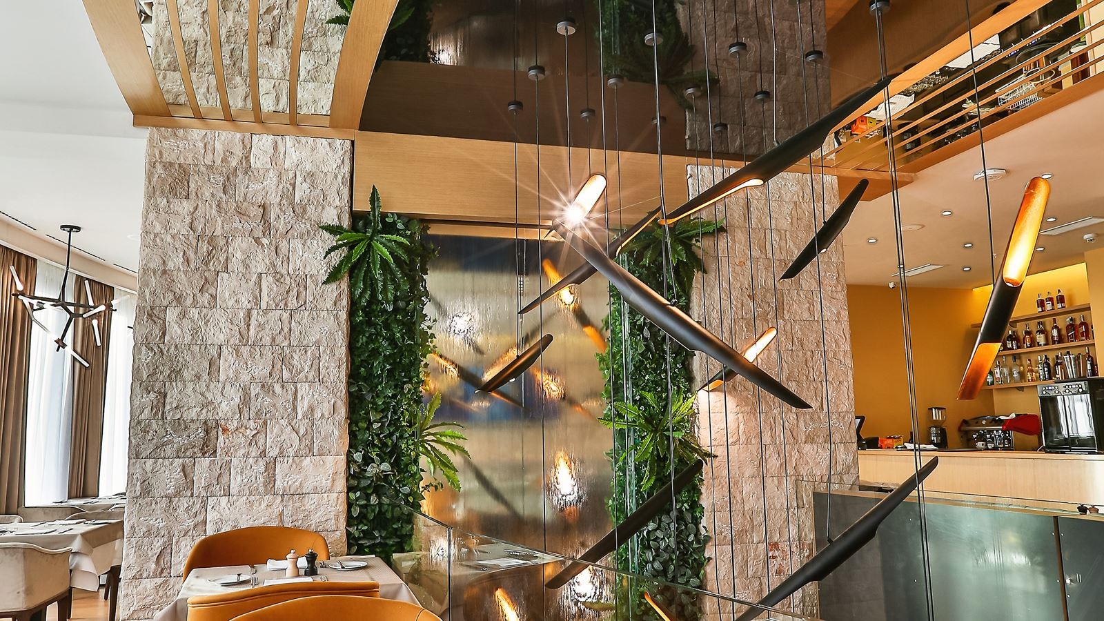 restaurants-restaurants