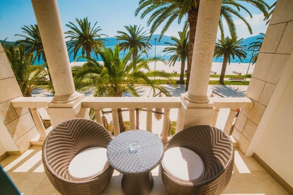 rooms-suite-sea-view