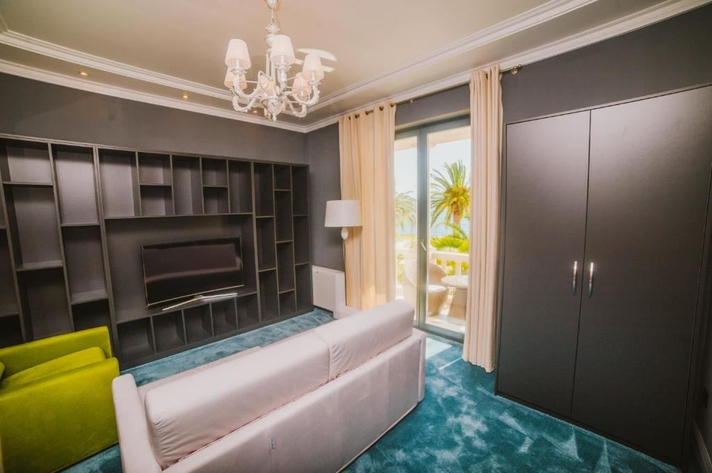 rooms-suite-sea-view