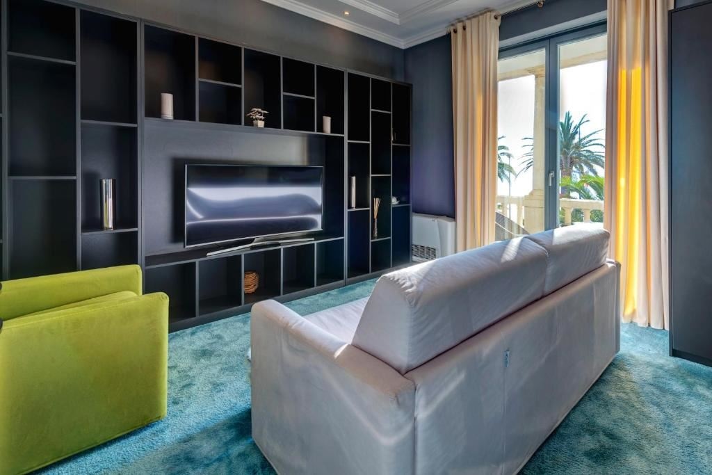 rooms-suite-sea-view